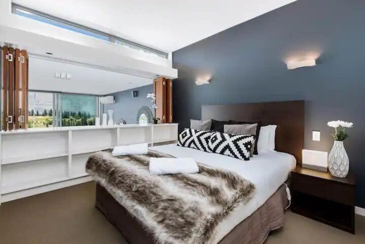 Luxury Lakeview 2 Bedroom Apartment Queenstown Eksteriør bilde