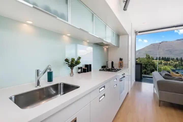 Luxury Lakeview 2 Bedroom Apartment Queenstown Eksteriør bilde