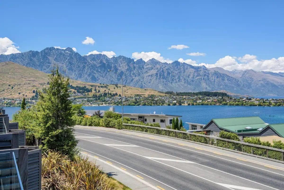 Luxury Lakeview 2 Bedroom Apartment Queenstown Eksteriør bilde