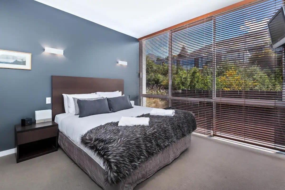 Luxury Lakeview 2 Bedroom Apartment Queenstown Eksteriør bilde